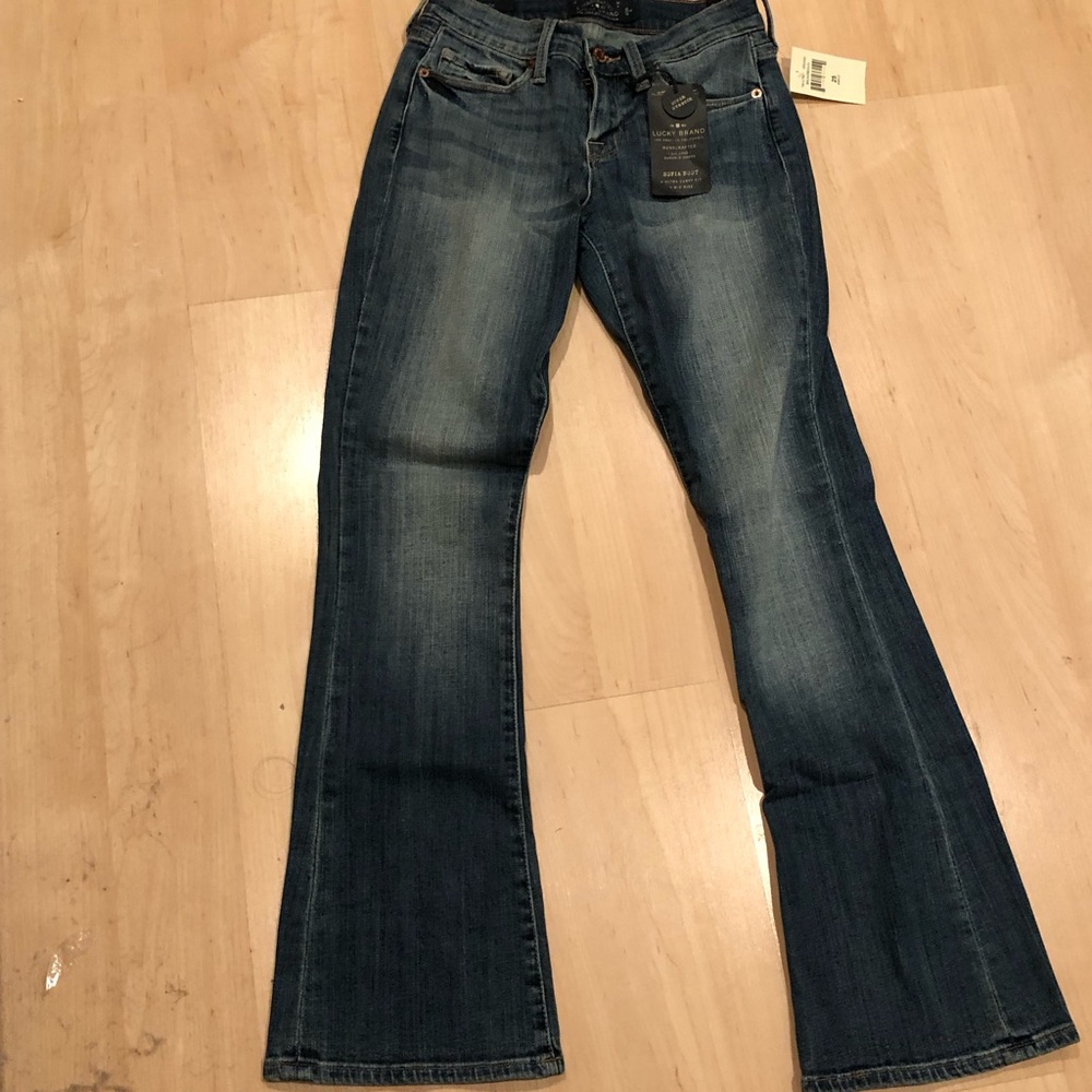 NWT Lucky Brand Sofia Boot jeans size 0/25 inseam 30”